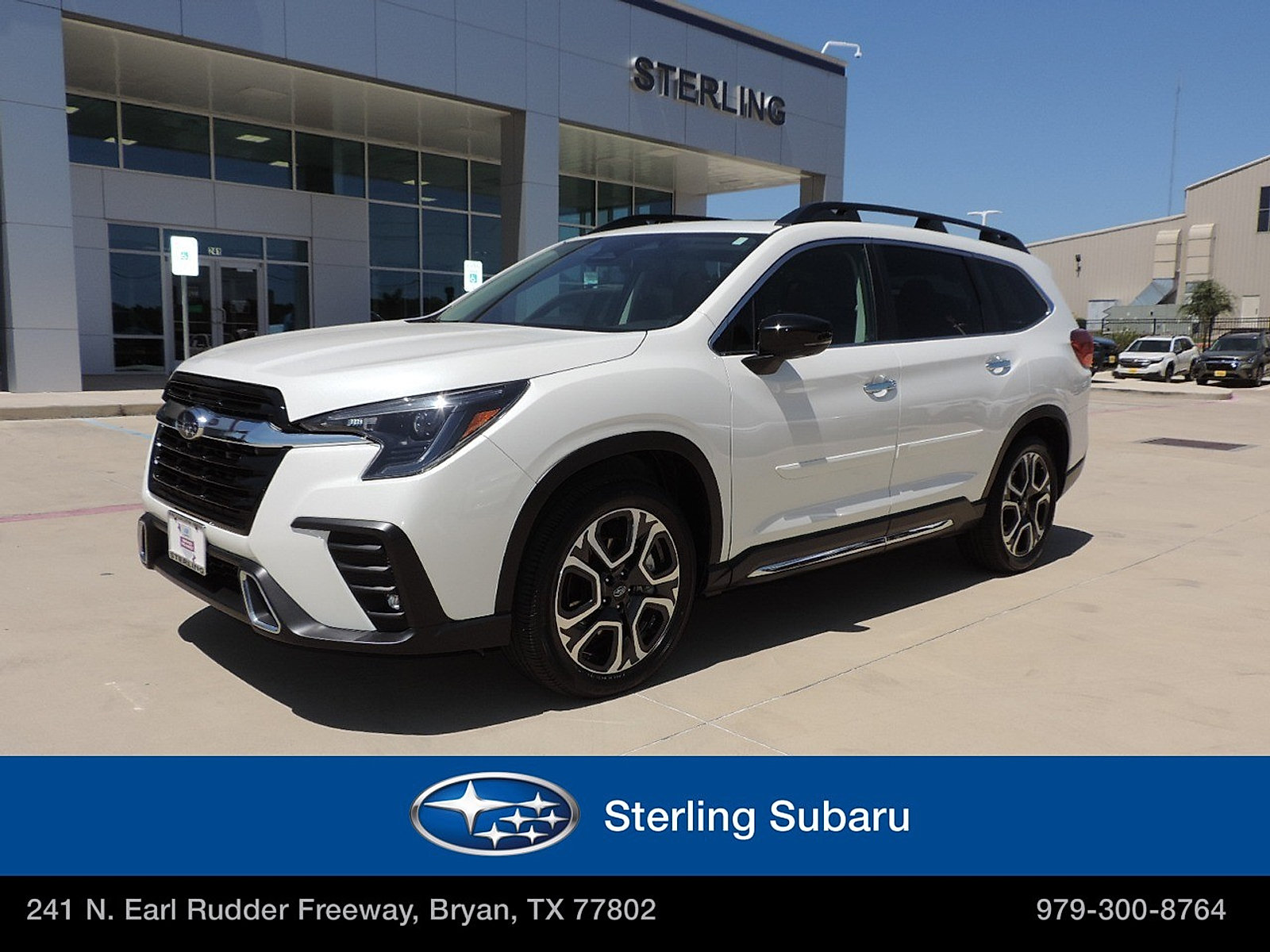 Certified 2024 Subaru Ascent Touring AWD/4WD image 1