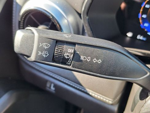 Used 2024 Chevrolet Colorado LT w/ LT Convenience Package II image 11