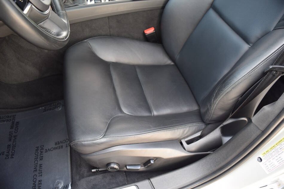 Used 2019 Volvo S60 T5 Momentum w/ Multimedia Package FWD image 41