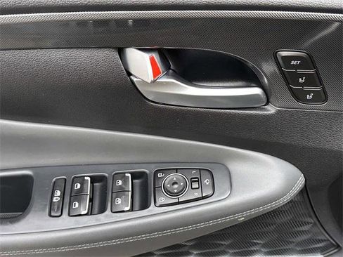 Certified 2022 Hyundai Santa Fe Limited image 13
