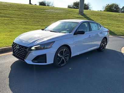 New 2025 Nissan Altima 2.5 SR
