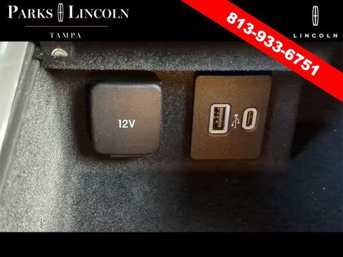 Used 2020 Lincoln Corsair Reserve w/ Equipment Group 201A image 23