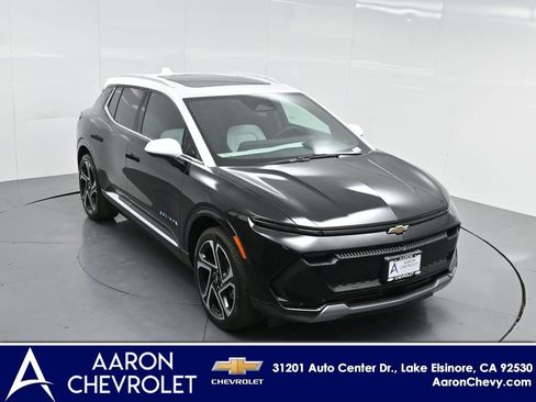 New 2025 Chevrolet Equinox EV LT image 35