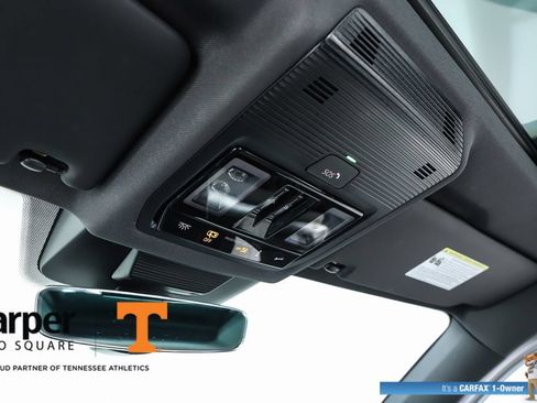 Used 2025 Volkswagen Tiguan SE R-Line AWD/4WD image 26