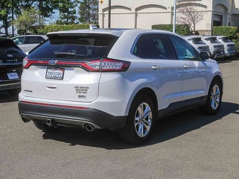 Used 2017 Ford Edge SEL w/ Equipment Group 201A image 5