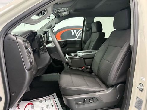 New 2026 Chevrolet Silverado 2500 Custom w/ Custom Value Package AWD/4WD image 9