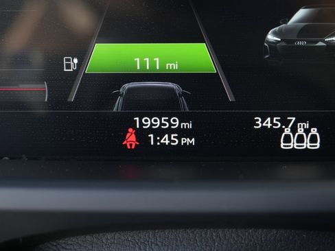 Used 2022 Audi e-tron GT Premium Plus image 48