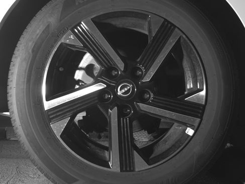 Used 2025 Nissan Sentra SV image 15