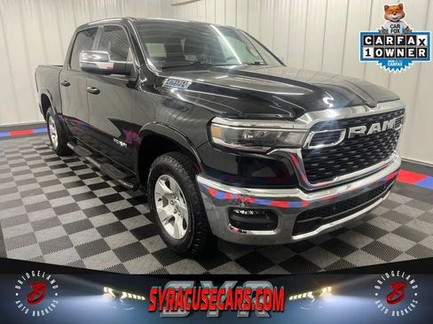 Used 2025 RAM 1500 Big Horn AWD/4WD image 1