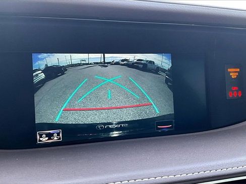 Used 2018 Lexus LS 500 w/ Accessory Package (Z2) image 22