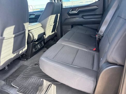 Used 2024 GMC Sierra 1500 SLE RWD image 19