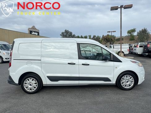 Used 2018 Ford Transit Connect XLT image 1