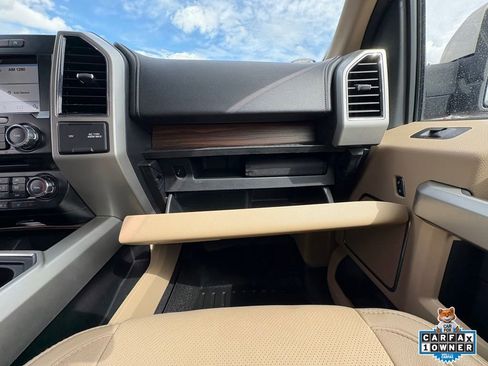 Used 2017 Ford F150 Lariat w/ Equipment Group 501A Mid AWD/4WD image 25