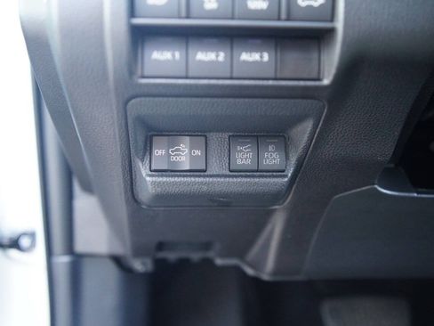Used 2024 Toyota Tacoma 4x4 Double Cab Hybrid image 41