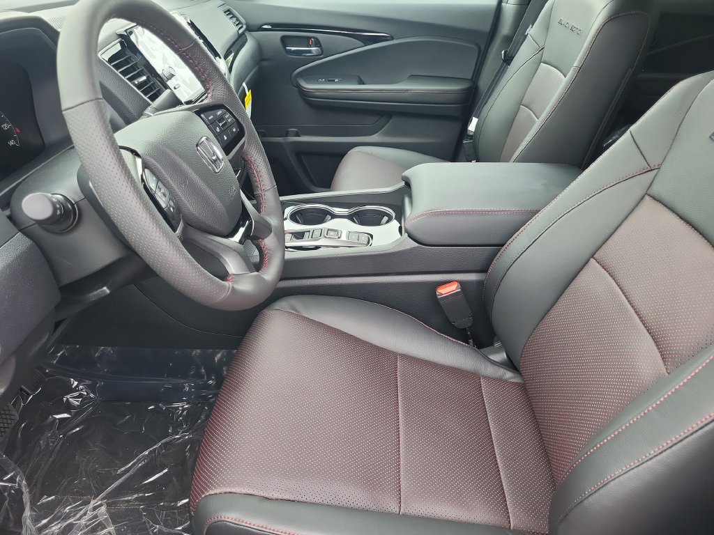 New 2026 Honda Ridgeline Black Edition image 17