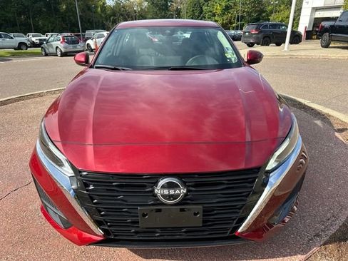 New 2025 Nissan Altima 2.5 SV w/ SV Special Edition Package image 4