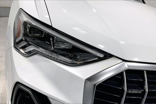 Used 2022 Audi Q3 2.0T Premium Plus AWD/4WD image 24