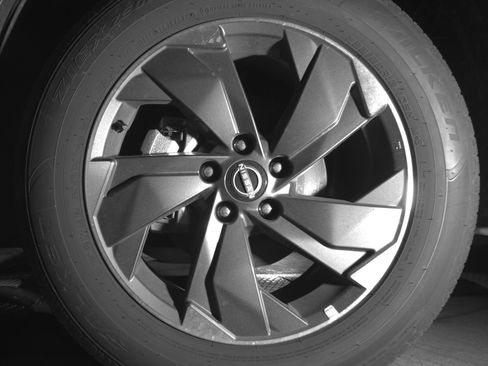 Used 2025 Nissan Rogue SV FWD image 12