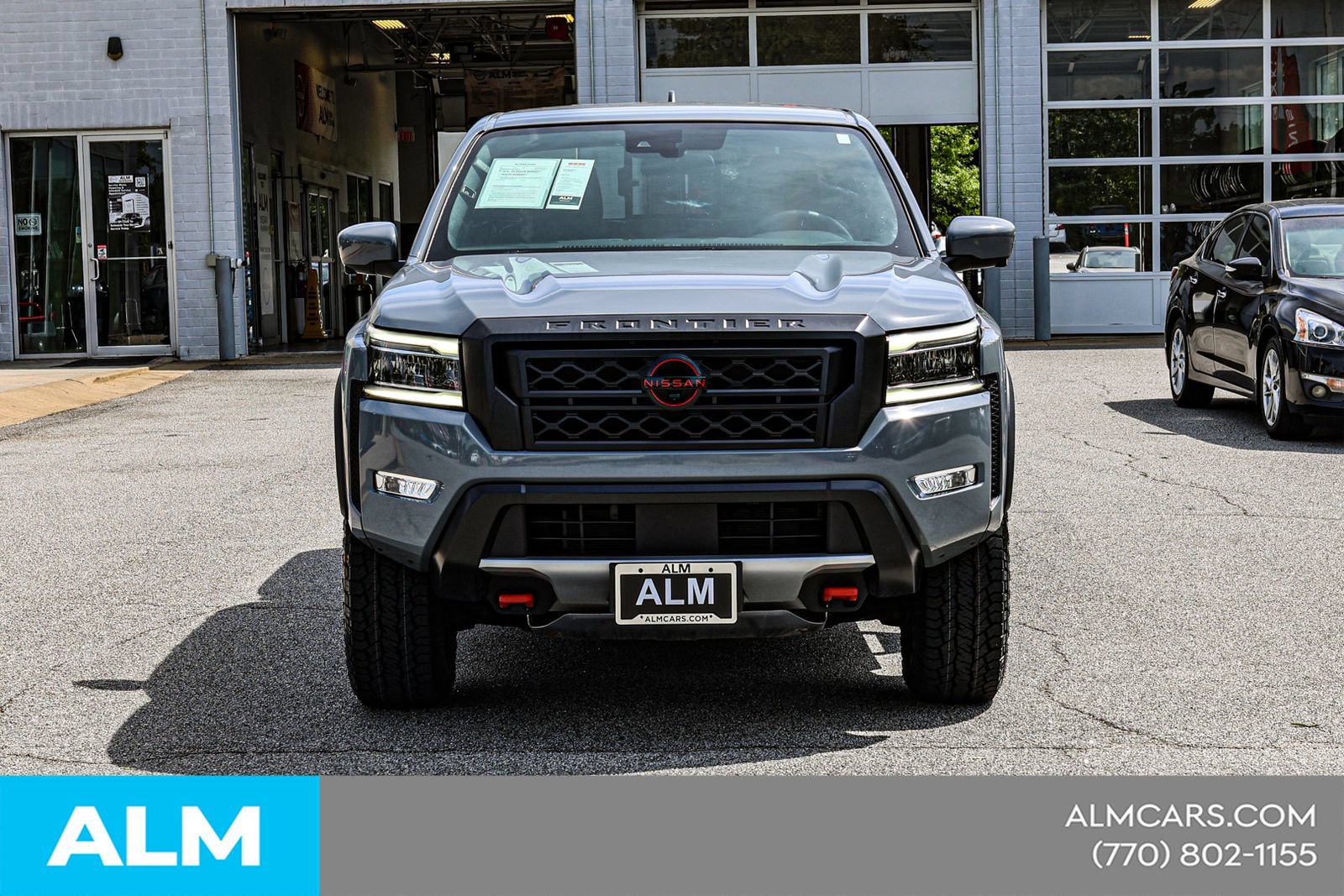 Used 2023 Nissan Frontier PRO-4X w/ Pro Convenience Package AWD/4WD image 11
