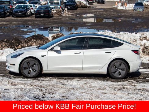 Used 2022 Tesla Model 3 Long Range AWD/4WD image 4