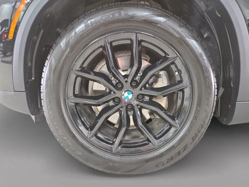 Used 2021 BMW X5 xDrive40i w/ Convenience Package AWD/4WD image 9