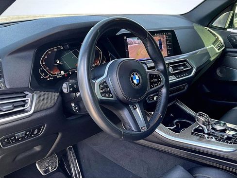 Used 2019 BMW X5 xDrive40i w/ M Sport Package image 17