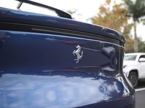 Used 2023 Ferrari Purosangue image 17