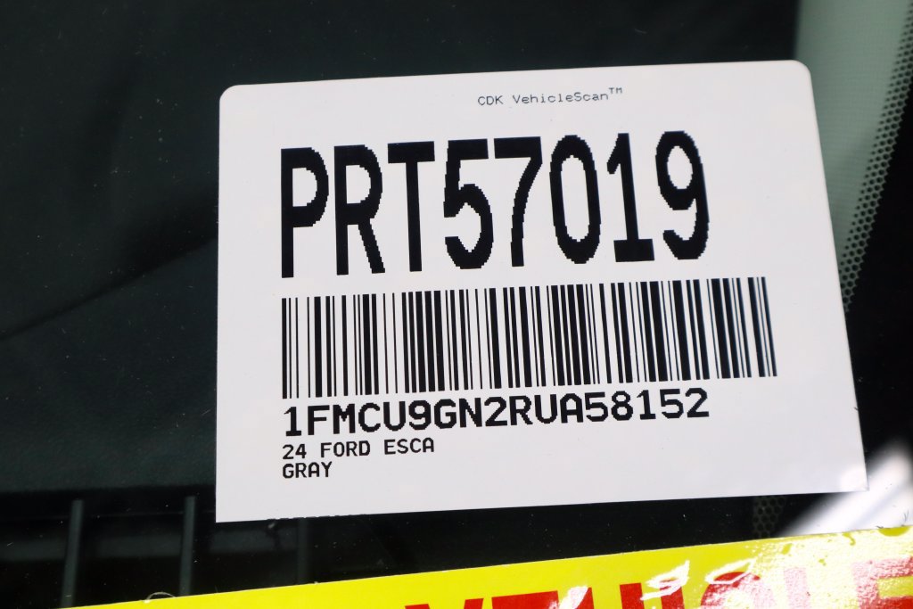 Certified 2024 Ford Escape Active AWD/4WD image 35