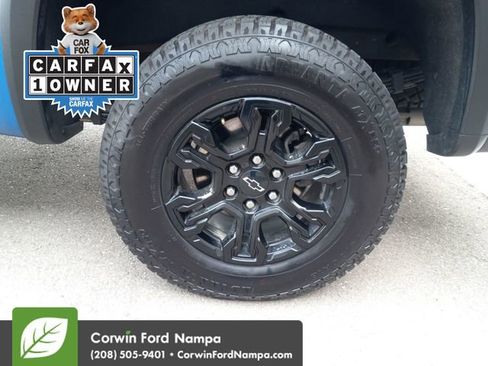 Used 2024 Chevrolet Silverado 1500 ZR2 w/ Technology Package image 32