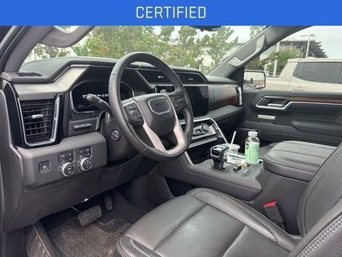 Used 2025 GMC Sierra 1500 Denali w/ Denali Reserve Package AWD/4WD image 5