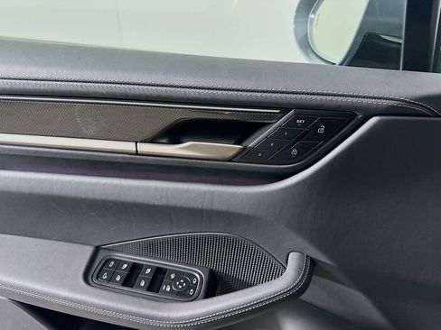 New 2025 Porsche Macan Turbo Electric image 20