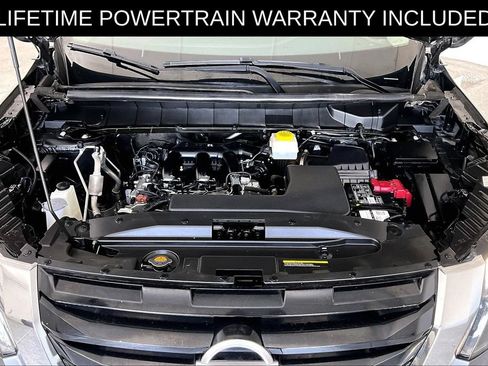 Used 2024 Nissan Pathfinder S AWD/4WD image 11
