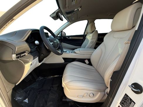 Used 2024 Genesis GV80 2.5T w/ Cargo Package AWD/4WD image 9