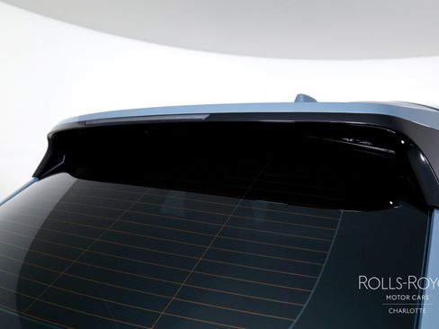 Used 2025 Rolls-Royce Cullinan image 47