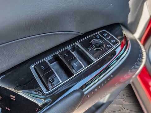 New 2026 Cadillac Lyriq Sport image 13