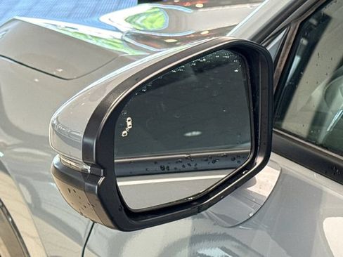 Used 2025 Acura ADX FWD image 10