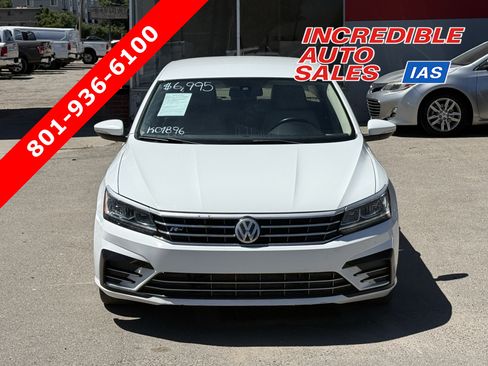 Used 2017 Volkswagen Passat 1.8T R-Line w/ R-Line Lighting Package FWD image 1