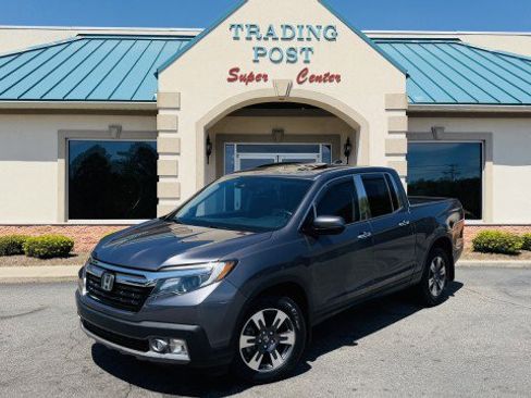 Used 2019 Honda Ridgeline RTL-E image 2