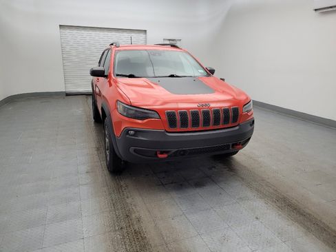 Used 2021 Jeep Cherokee Trailhawk w/ Premium Leather Package image 14