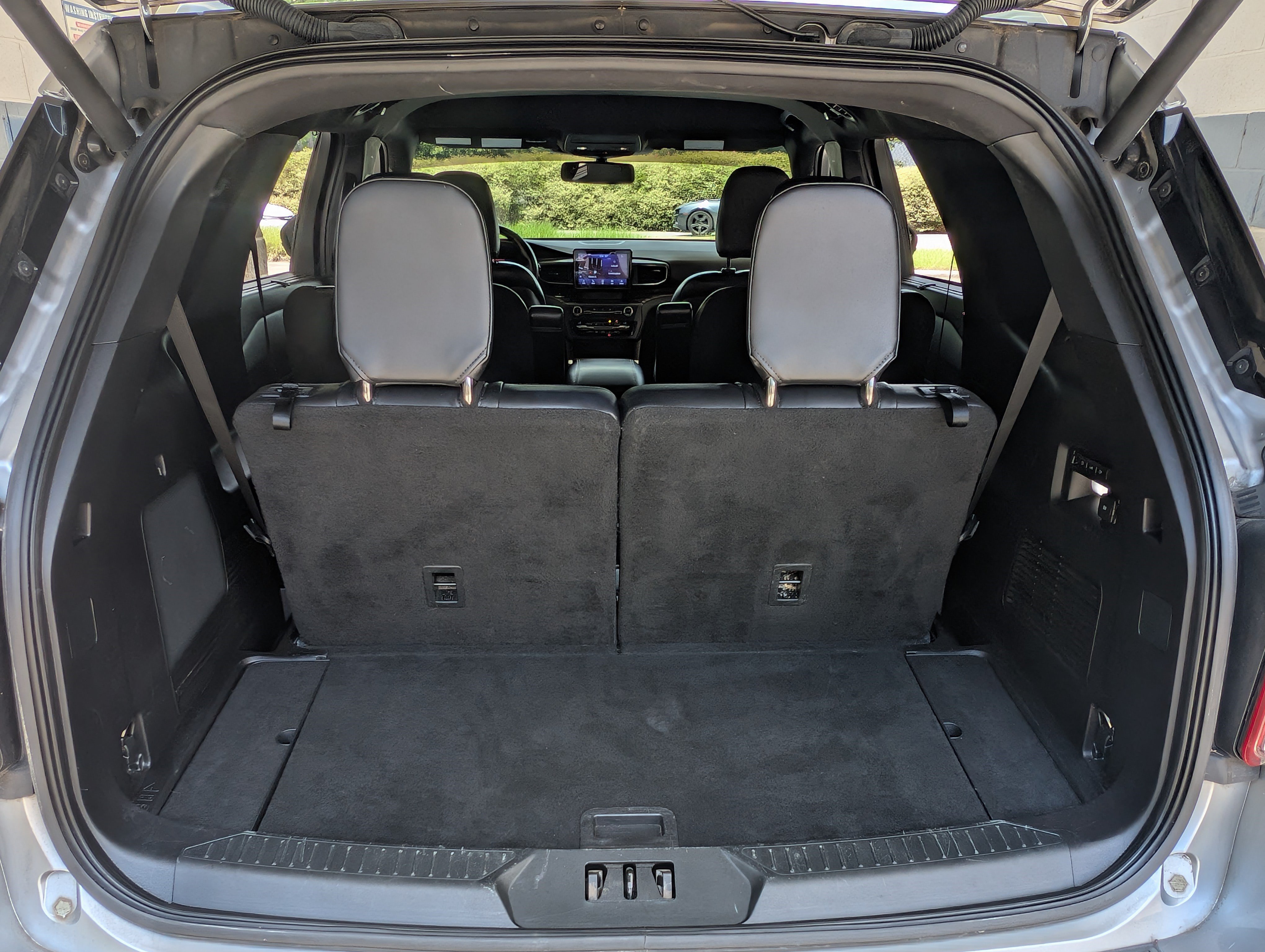 Used 2020 Ford Explorer Limited AWD/4WD image 19