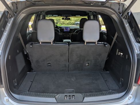 Used 2020 Ford Explorer Limited AWD/4WD image 19