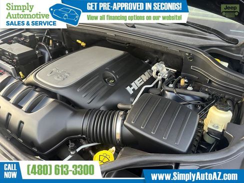 Used 2011 Jeep Grand Cherokee Overland image 27