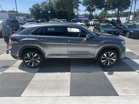 Used 2024 Volkswagen Atlas Cross Sport SEL Premium R-Line AWD/4WD image 3