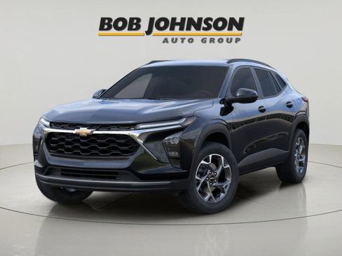 New 2026 Chevrolet Trax LT image 8