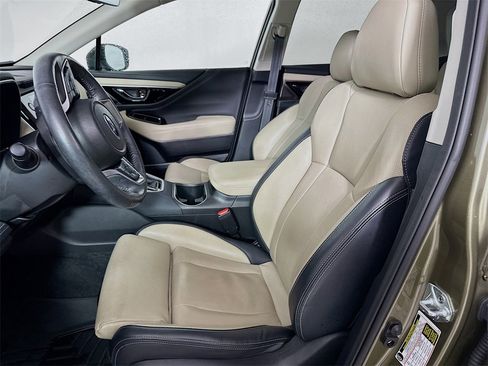 Used 2023 Subaru Outback Limited image 8