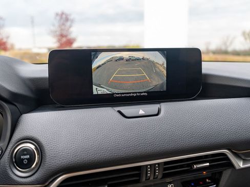 Used 2024 MAZDA CX-90 Plug-In Hybrid w/ Preferred image 31