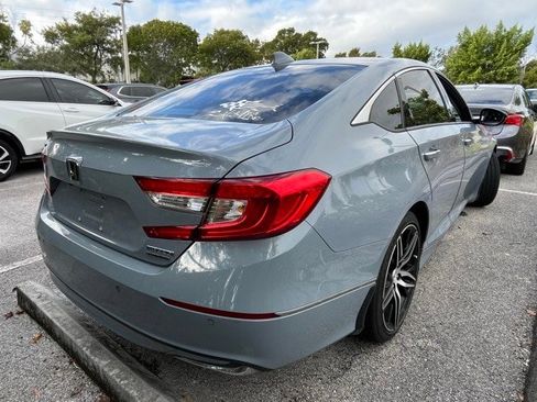 Used 2021 Honda Accord Touring image 4