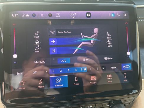 New 2025 Jeep Grand Cherokee Limited w/ Luxury Tech Group II image 37