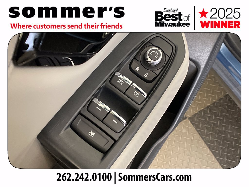 Used 2025 Subaru Forester Limited w/ Popular Package #1 AWD/4WD image 11