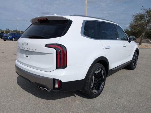 New 2025 Kia Telluride EX image 5